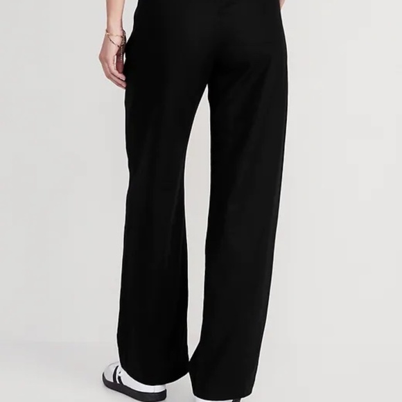 Old Navy Extra High-Waisted Pleated Taylor Wide-Leg Linen-Blend Trouser Pants - Picture 7 of 7